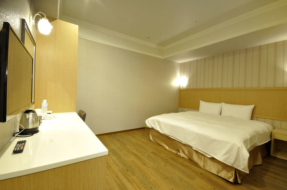 Fish Hotel-Pingtung Экстерьер фото
