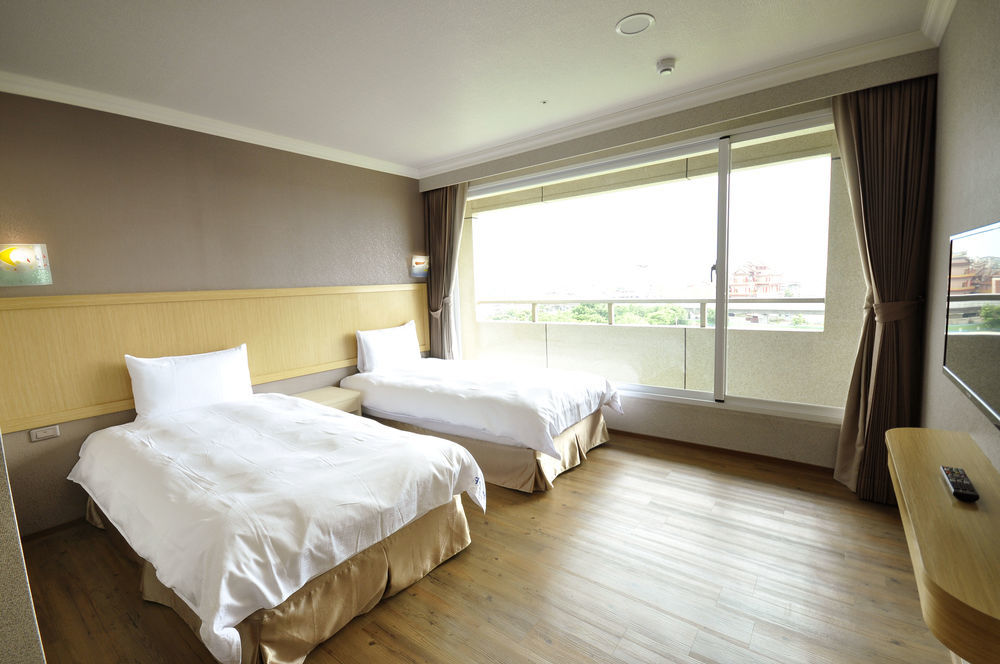 Fish Hotel-Pingtung Экстерьер фото