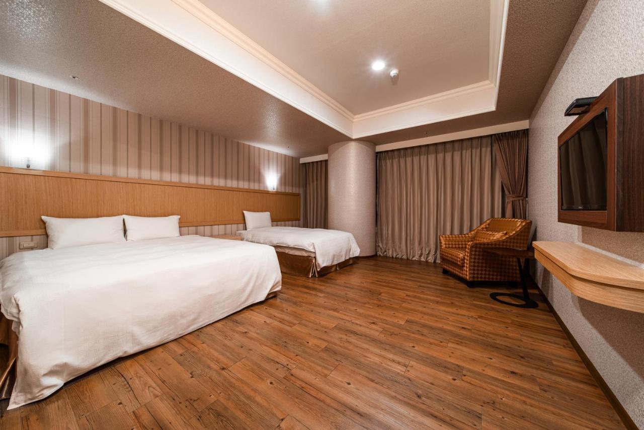 Fish Hotel-Pingtung Экстерьер фото